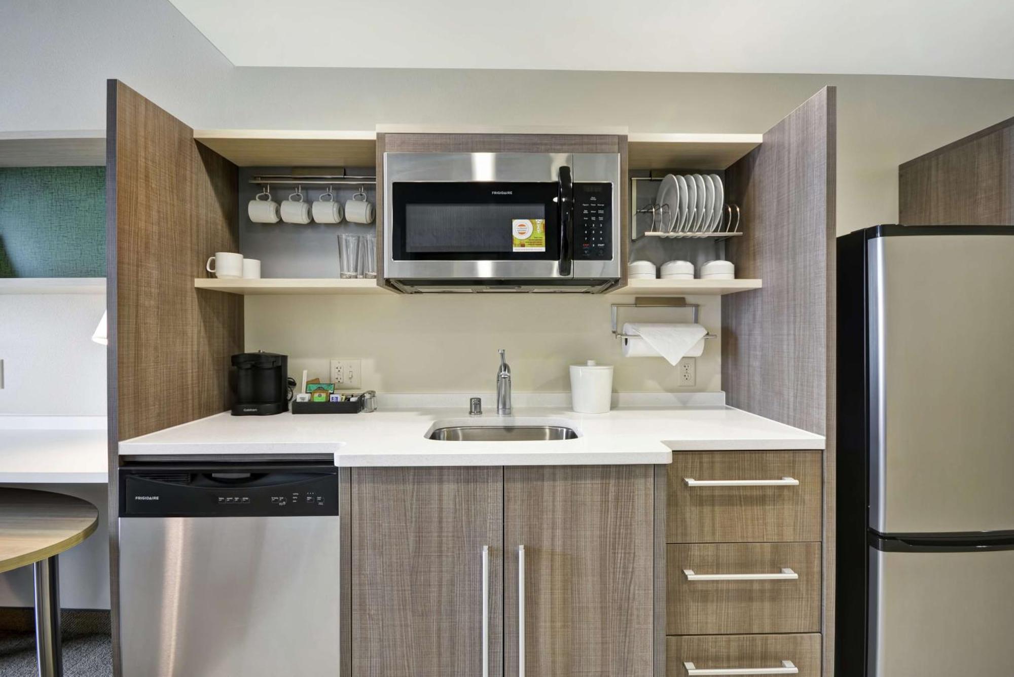 Home2 Suites By Hilton Plymouth Minneapolis מראה חיצוני תמונה