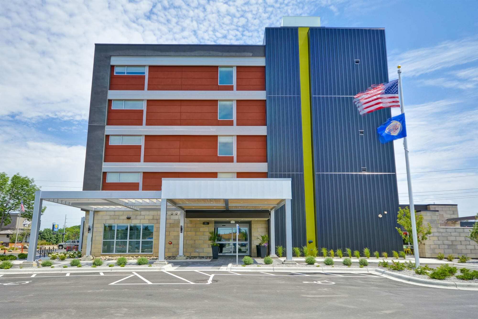 Home2 Suites By Hilton Plymouth Minneapolis מראה חיצוני תמונה